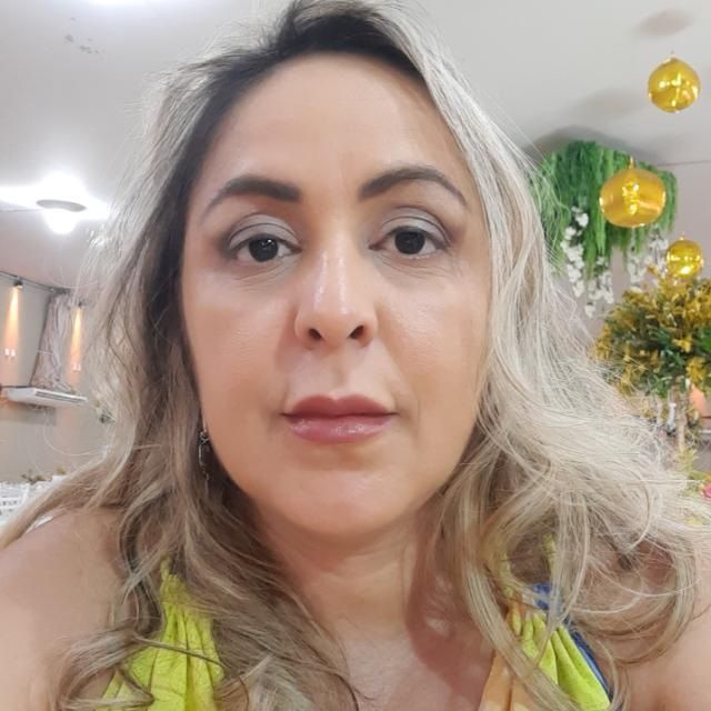 Profa. Dra. Marijâne Silveira da Silva