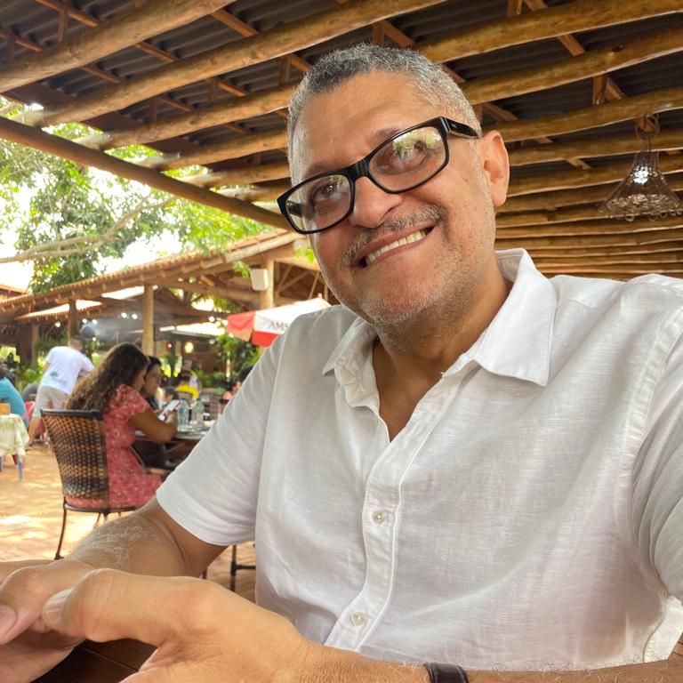 Prof. Dr. Cléo Ferreira Gomes