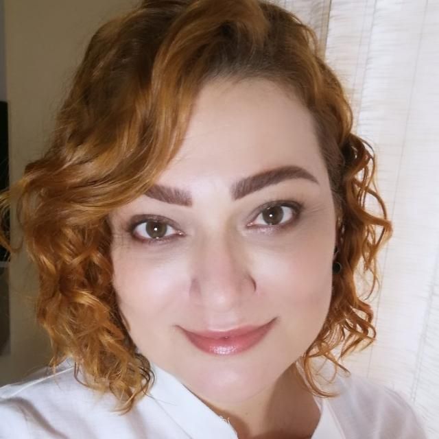 Profa. Dra. Graziele Borges de Oliveira Pena